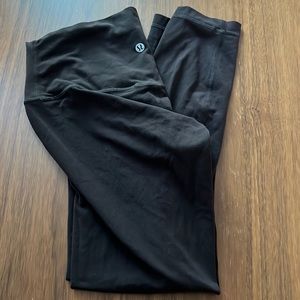 VGUC Lulu Aligns in Dark Chocolate size 6